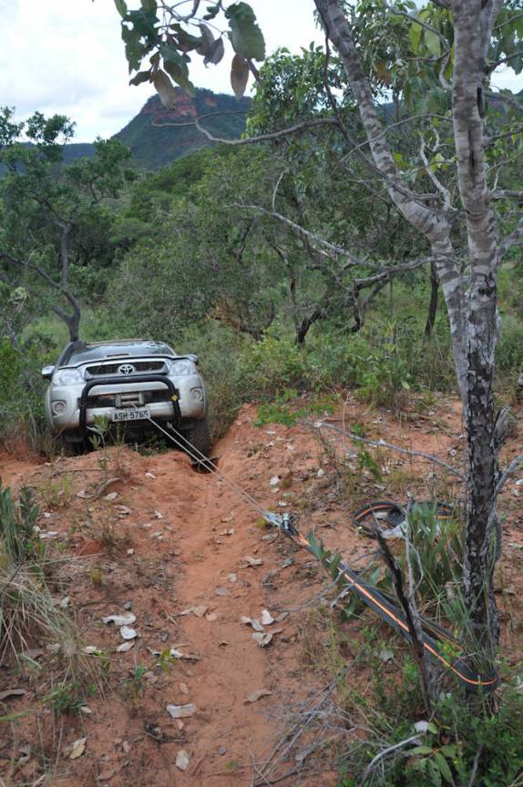 Pra vencer essa rampa, foi preciso ajuda do guincho, no P.N. Nascentes do Parnaíba, no extremo sul do Maranhão